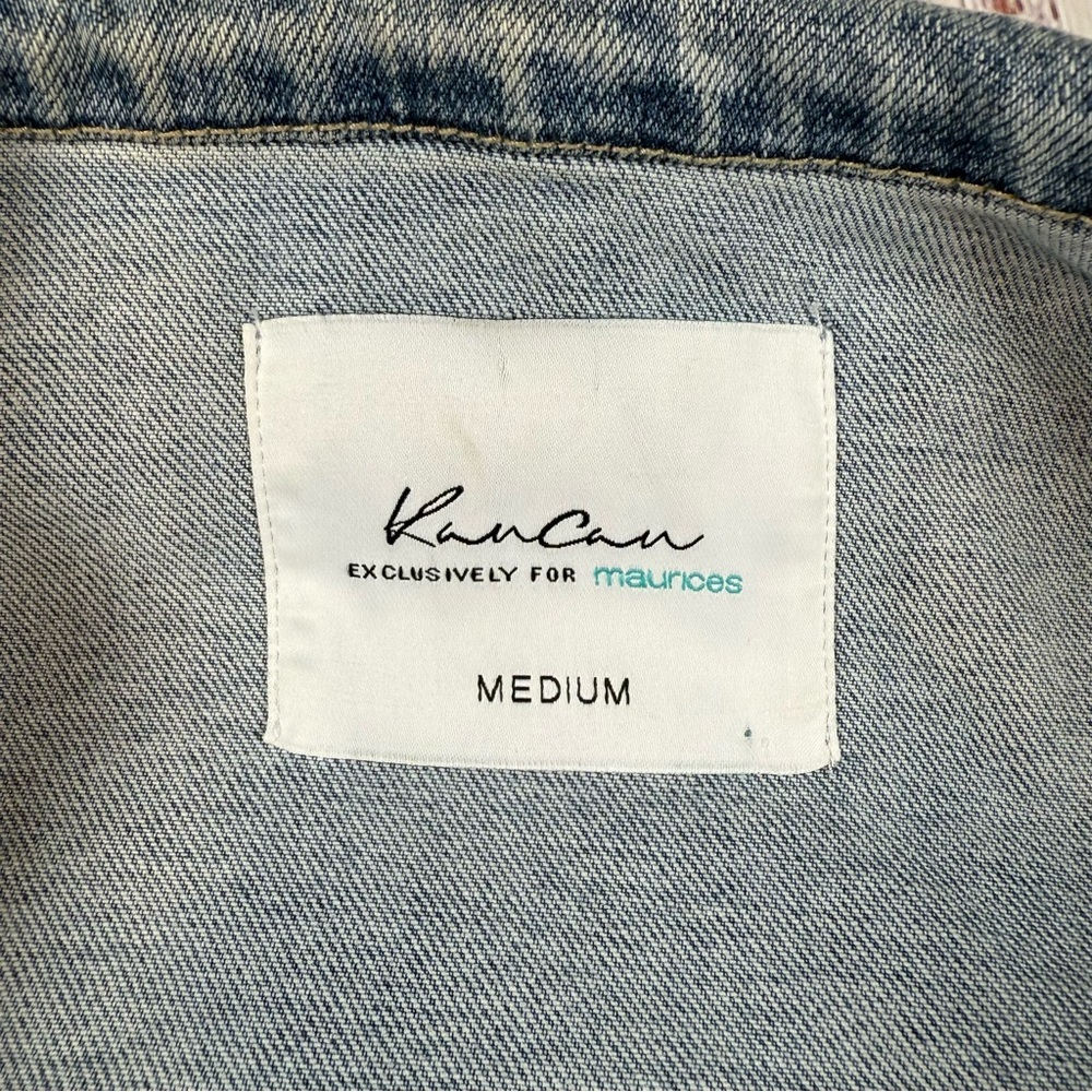 KanCan Women's Frayed Hem Cropped Jean Jacket Size Medium - Picture 3 of 7